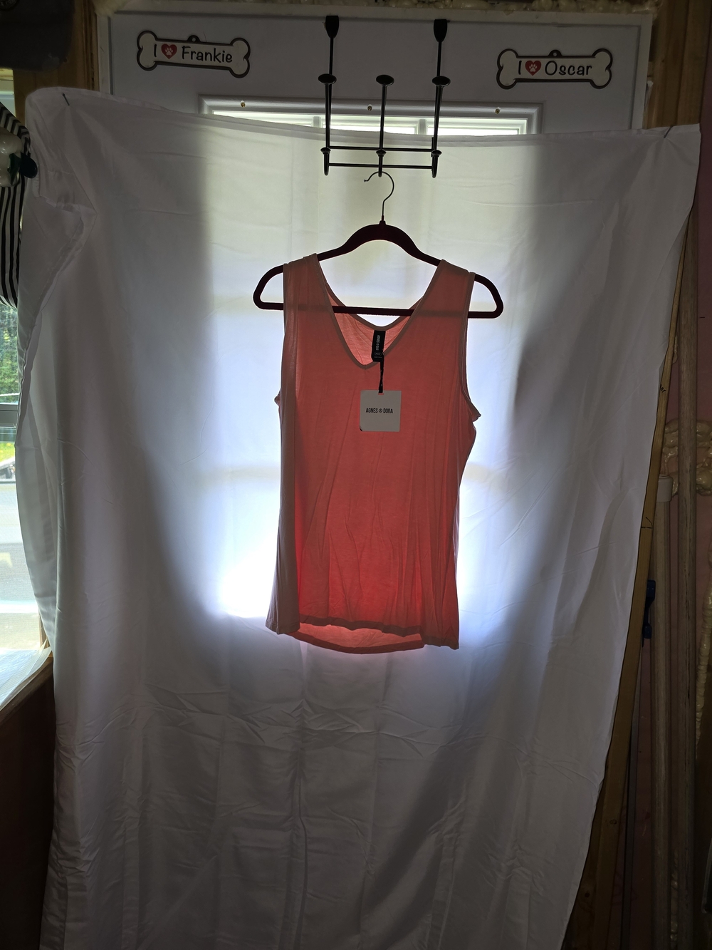 Sleeveless V-Neck Tank Top - Coral Pink